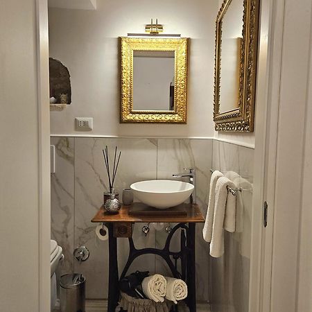 Niloufar Residence Napoli Eksteriør billede