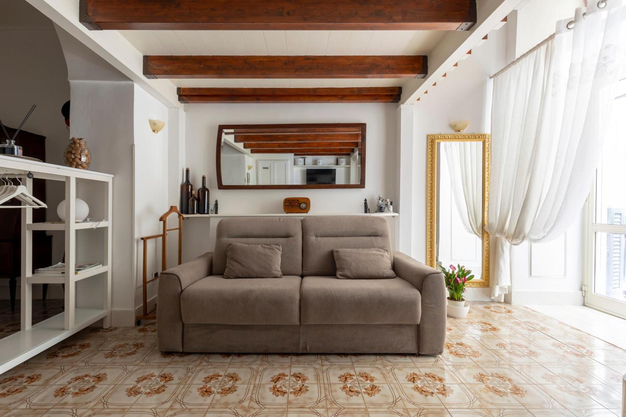 Niloufar Residence Napoli Eksteriør billede