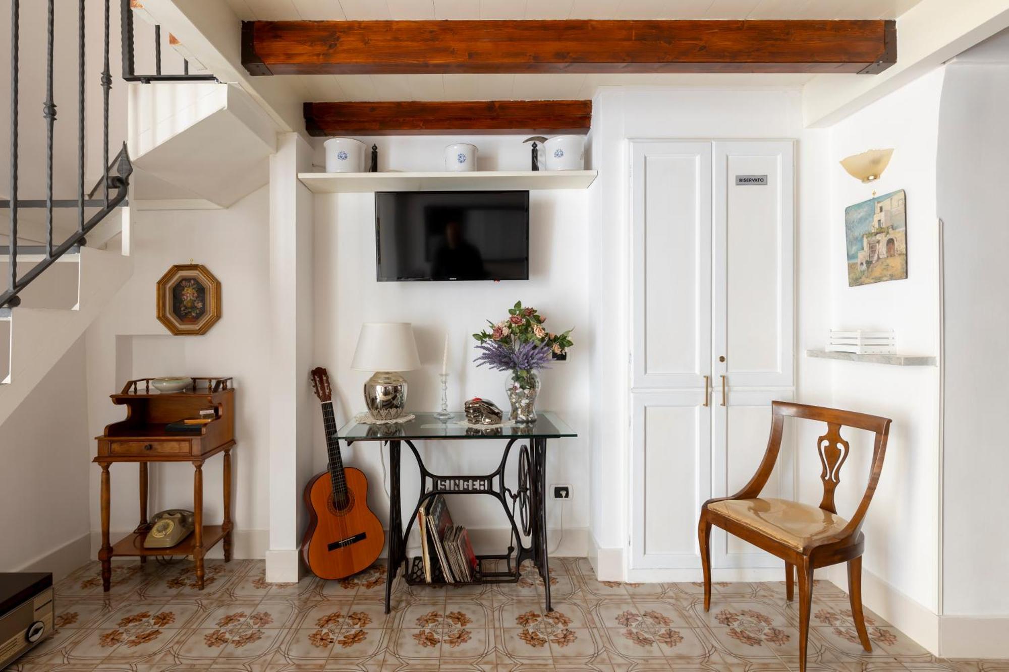Niloufar Residence Napoli Eksteriør billede